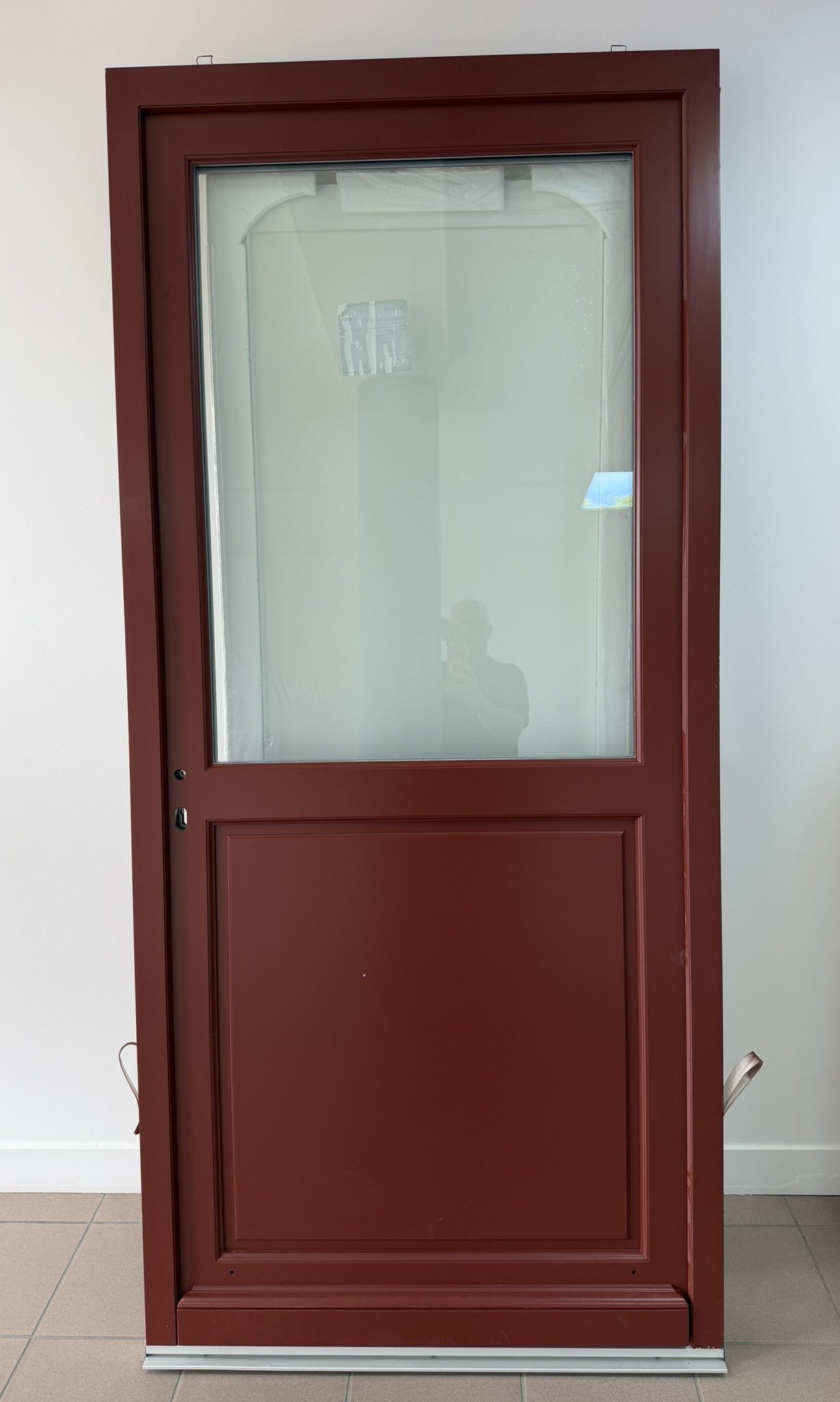 Porte d'entrée en bois vitrée