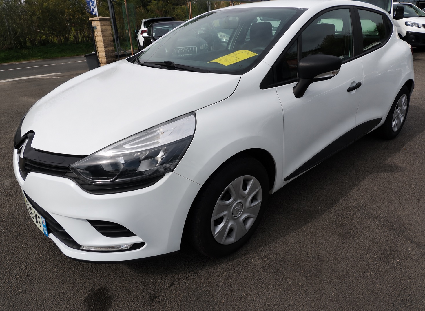 RENAULT CLIO IV SOCIÉTÉ 1.5 DCI 90 ENERGY