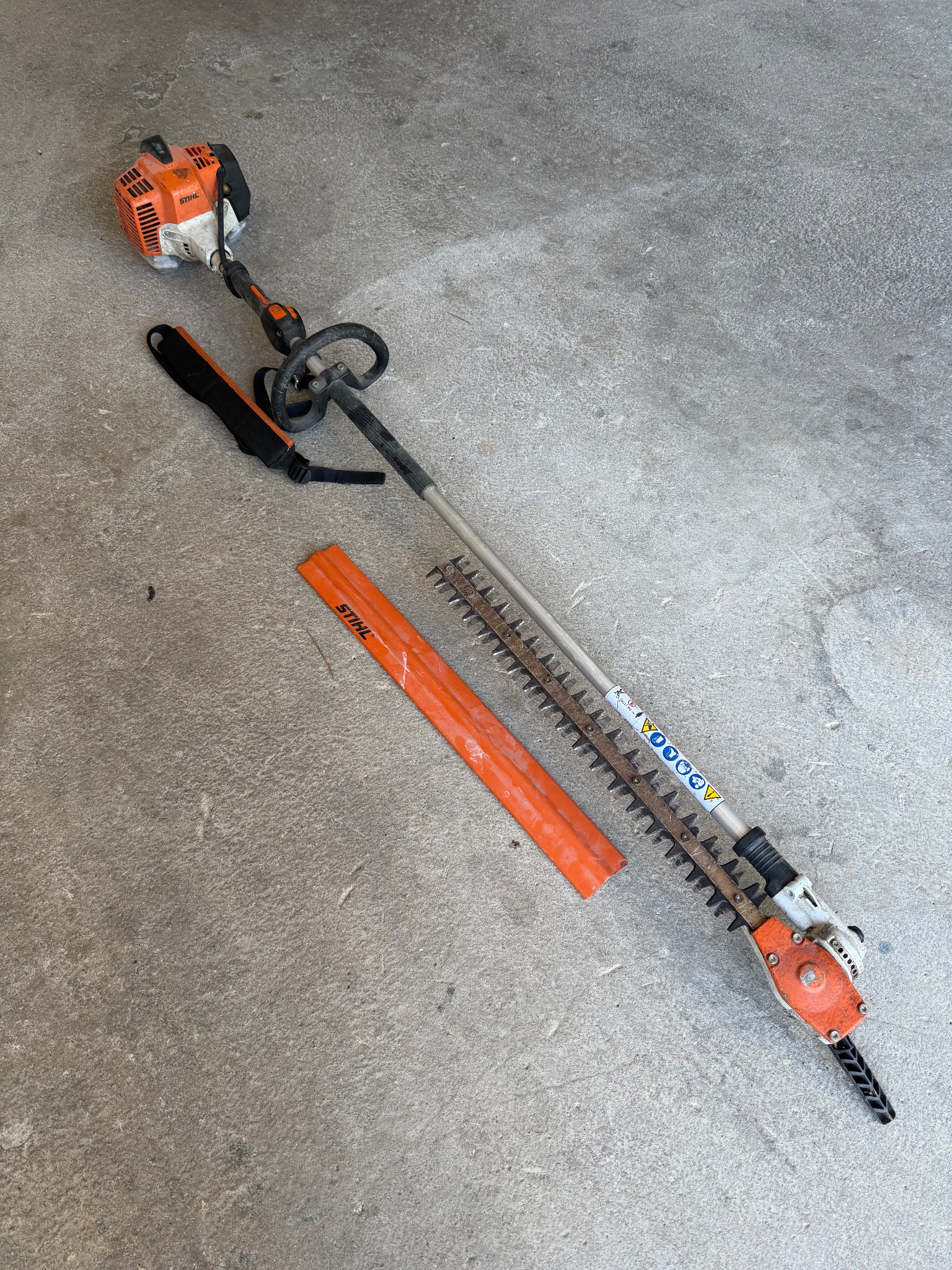 Loue Taille-haie stihl hl 94 c essence sur perche - lame 60 cm